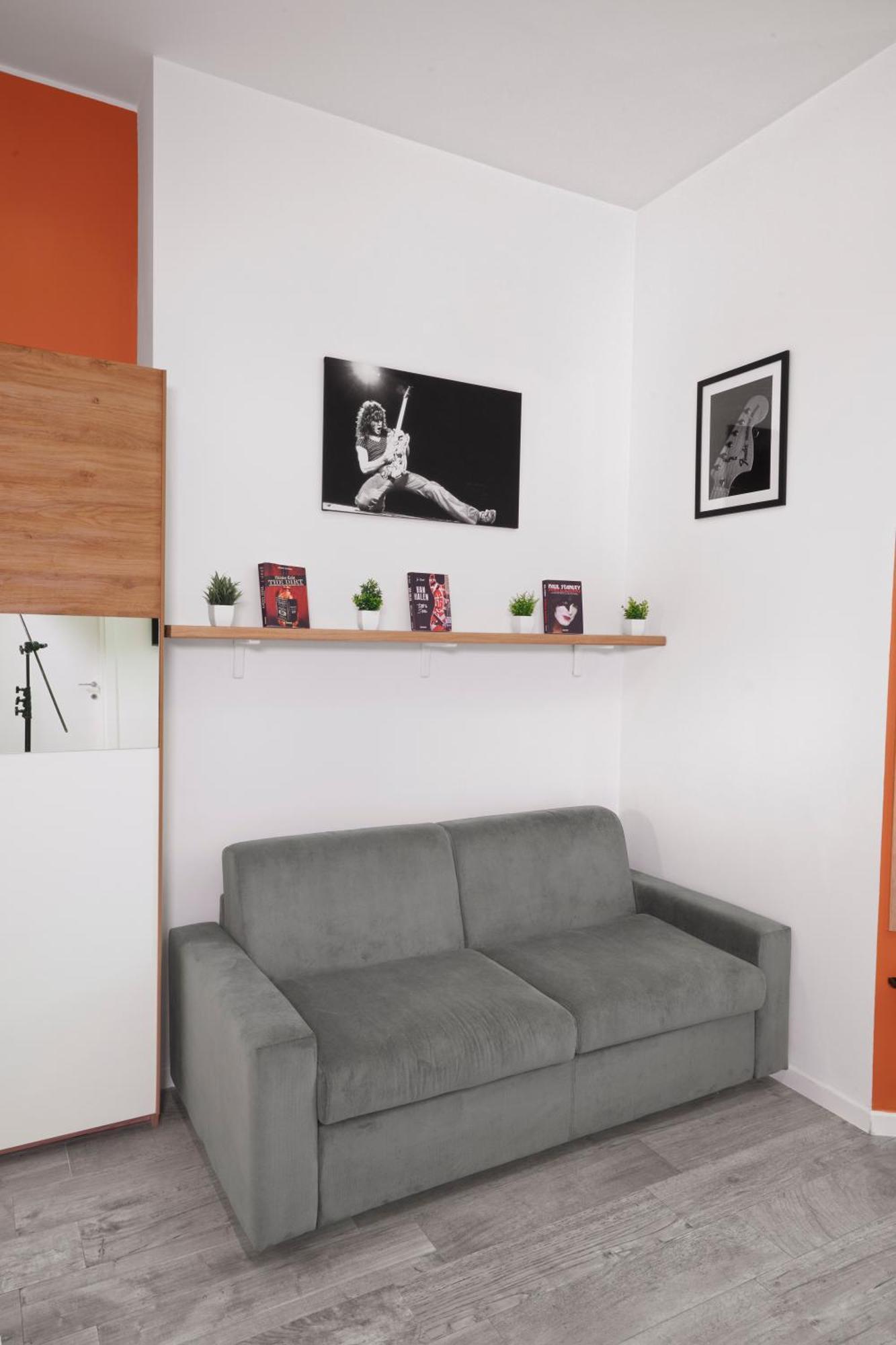 Lorianna Rock House Apartment Milano Ngoại thất bức ảnh